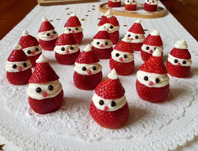 BABBI NATALE ALLA FRAGOLA